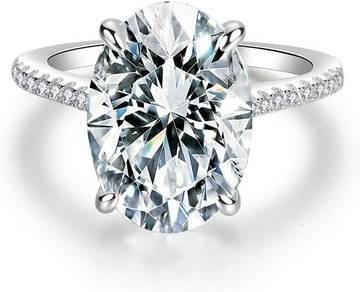 The Oval Solitaire Engagement Ring