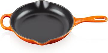 X-Stratton Signature Series Cast Iron Skillet with OakHandle