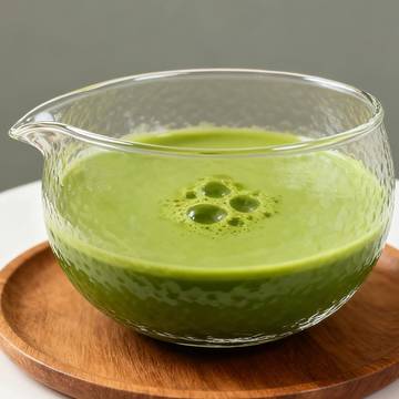 Glass Matcha Bowl With Pouring Spout