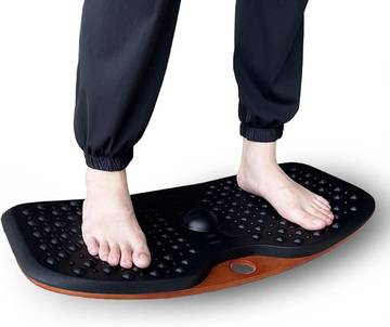 Uncaged Ergonomics Bamboo Wobble Board and Balance Board for Standing Desk