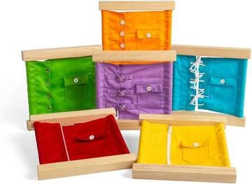 Bigjigs Toys Fixing Frames - 6 Piece Learning to Dress Set